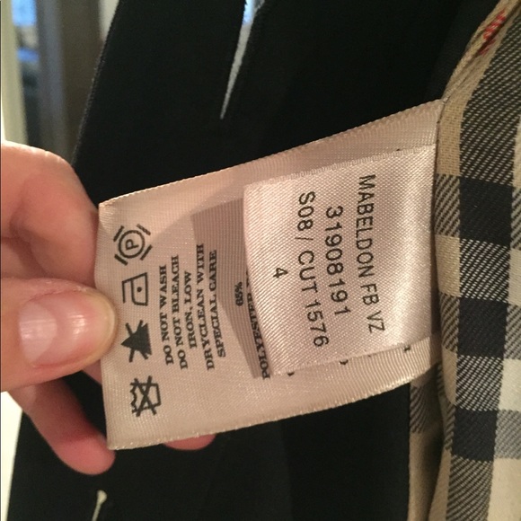 Size 4 Burberry Rain Coat - Picture 3 of 6